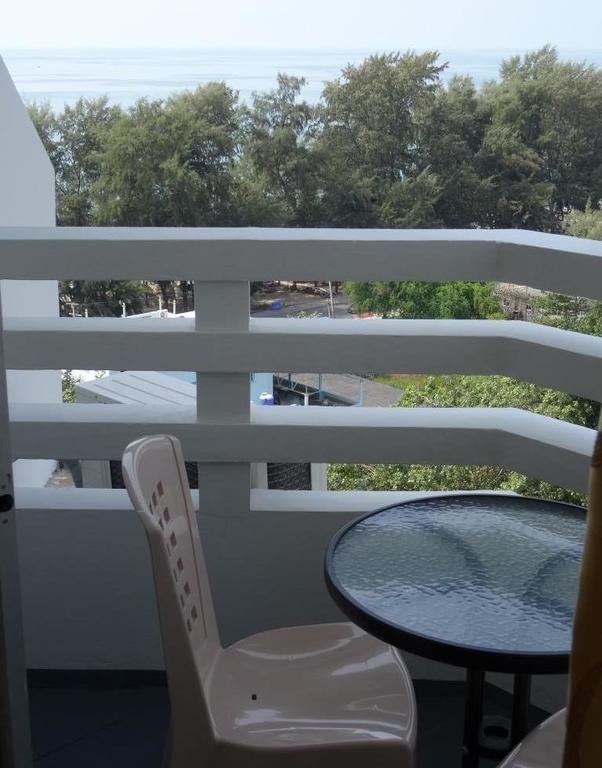 Rayong Condochain Ban Phe Phòng bức ảnh